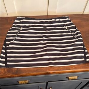 TAIL Striped Golf Tennis Skort M Black White Zipper Pockets Athletic